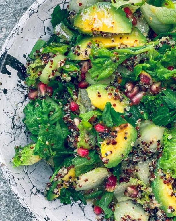 Zaatar and Pomegranate Quinoa Salad