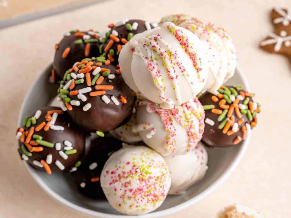Christmas Cookie Truffles