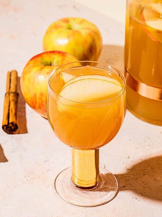 Caramel Apple Sangria
