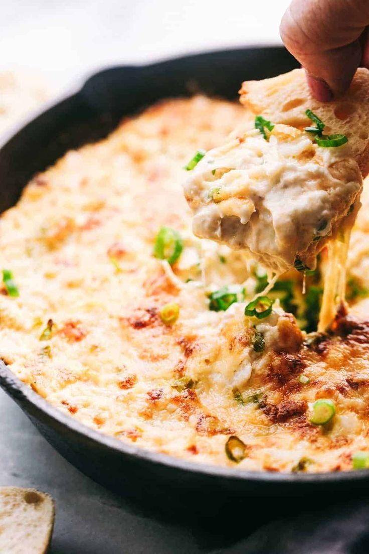 Crockpot Chili Cheese Dip
