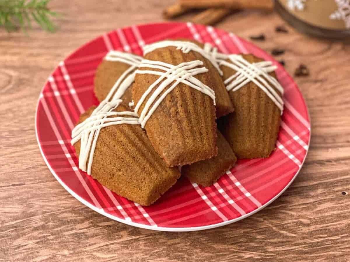 Gingerbread Madeleines