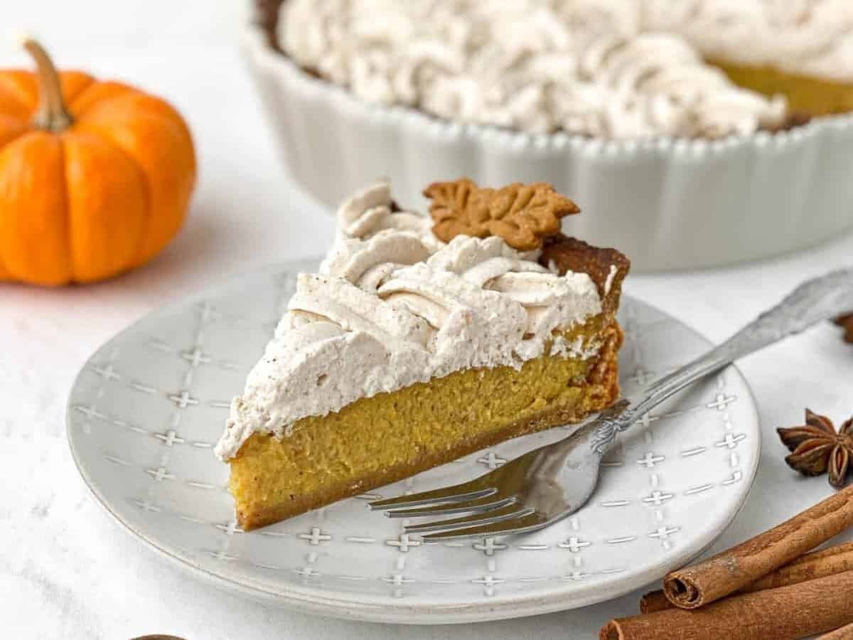 Gingerbread Pumpkin Pie