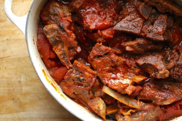 Tomato-Braised Pork Neck Bones