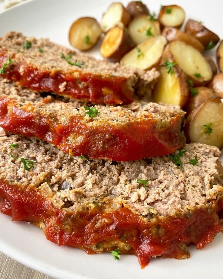 Paleo Slow Cooker Meatballs in Marinara Sauce