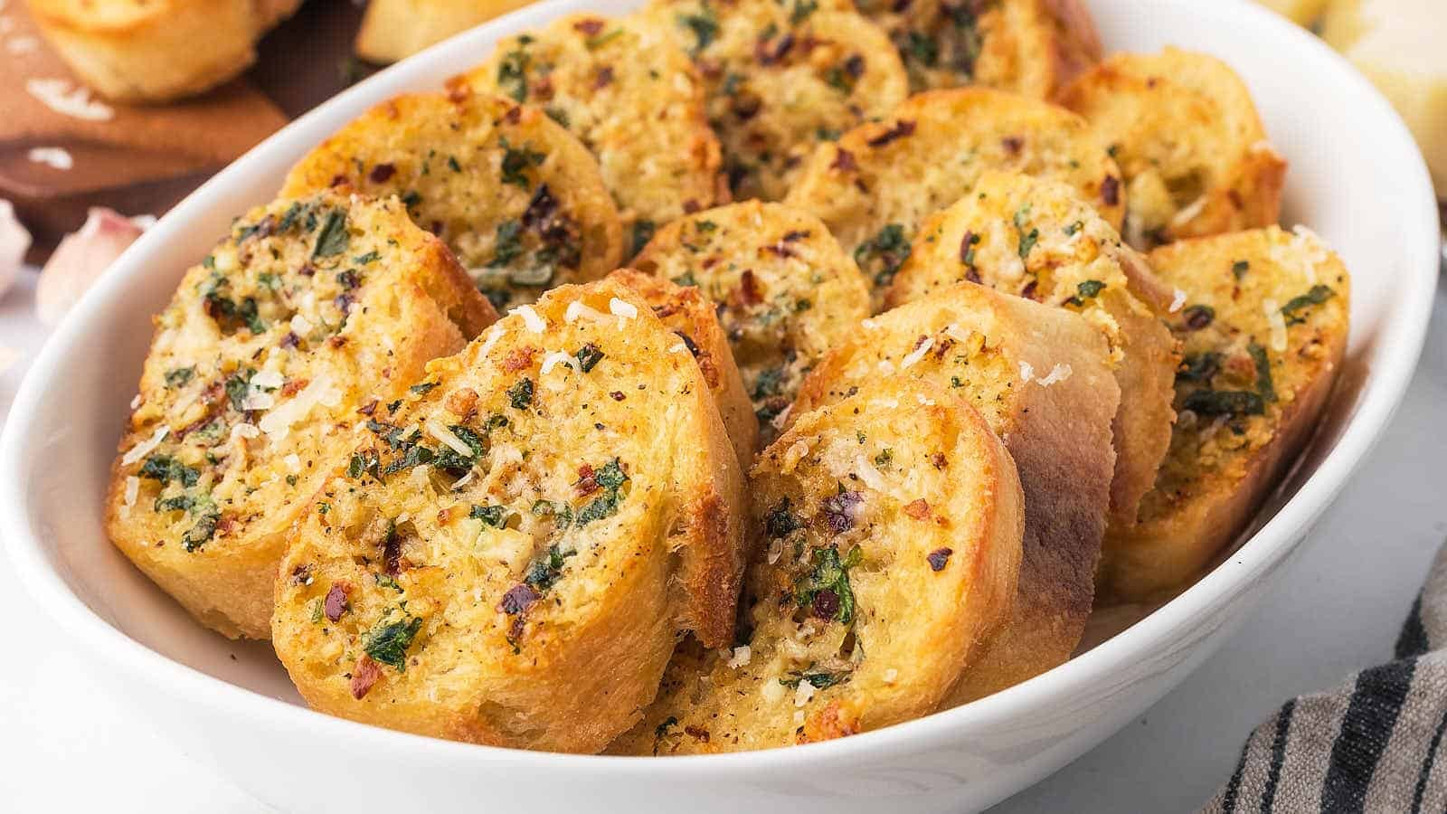 Cheesy Air Fryer Garlic Bread