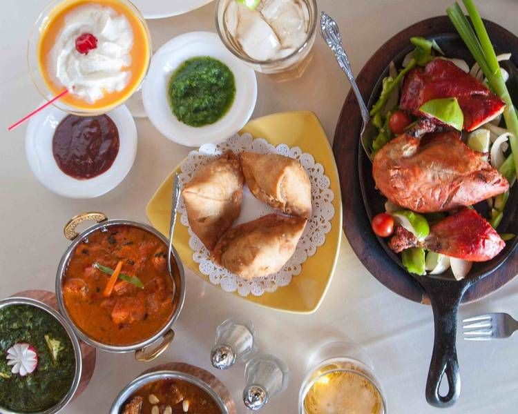 Taj Mahal Indian Restaurant & Bar