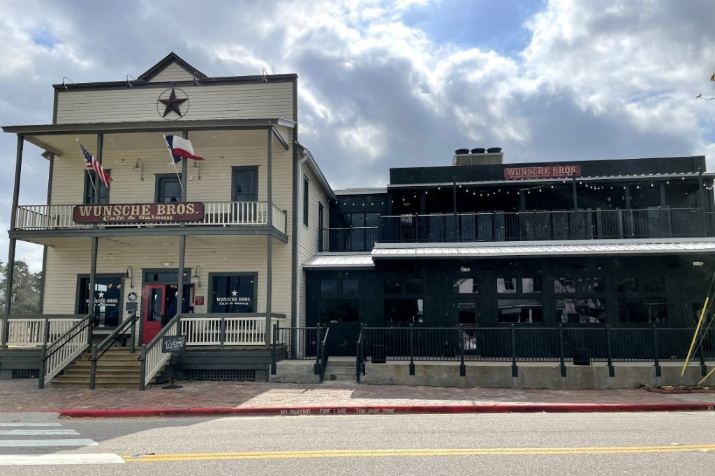 Wunsche Bros. Cafe & Saloon